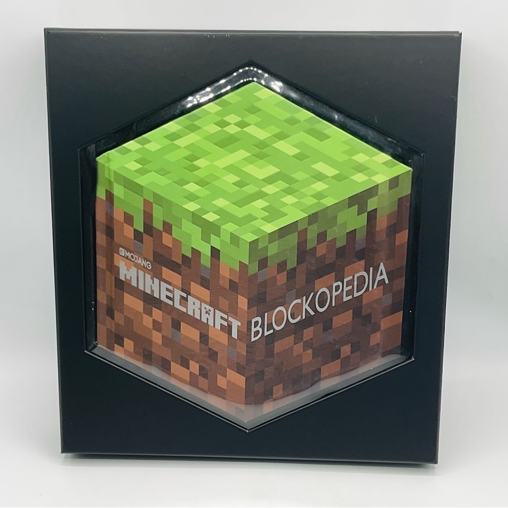 Minecraft Blockopedia Book In Original Box Illustrated Video Gamer Scholastic